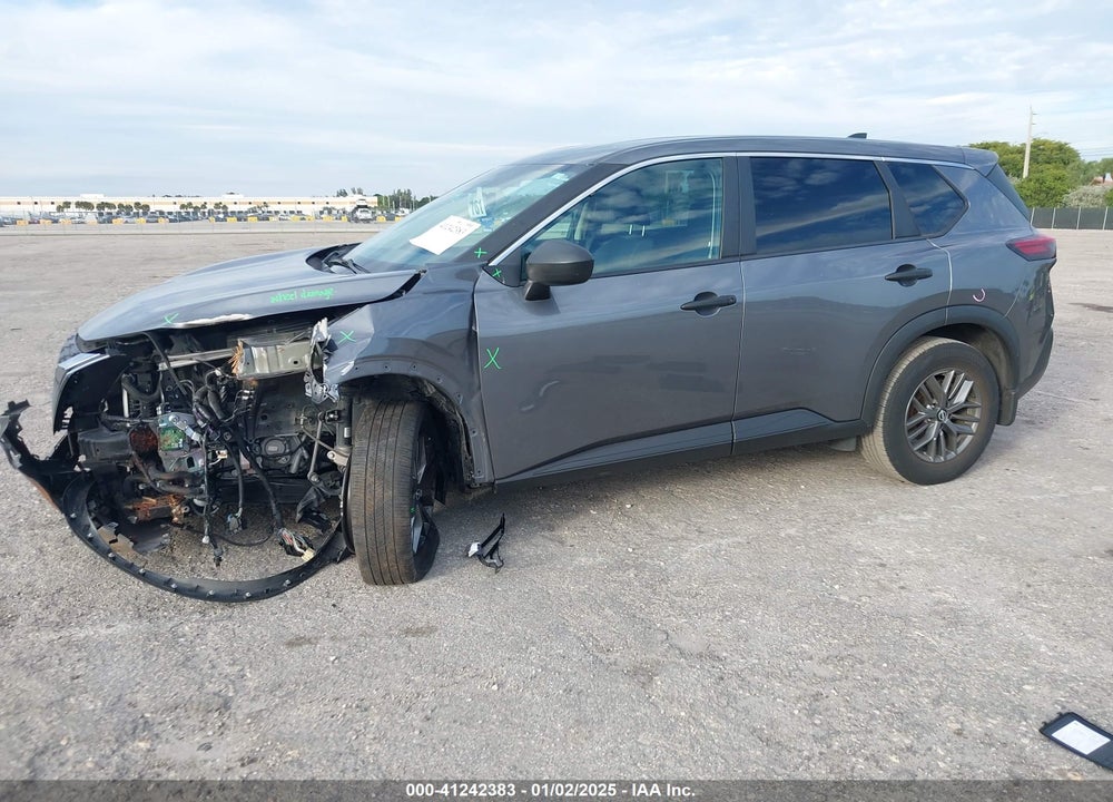 2022 NISSAN ROGUE S FWD VIN: 5N1BT3AA3NC683595