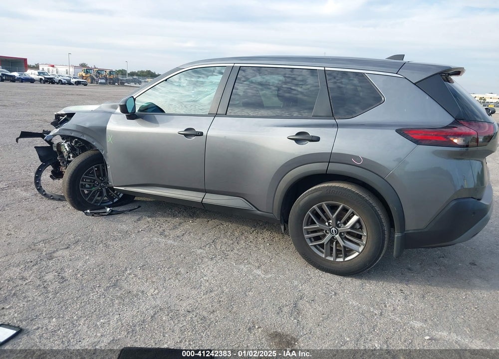 2022 NISSAN ROGUE S FWD VIN: 5N1BT3AA3NC683595
