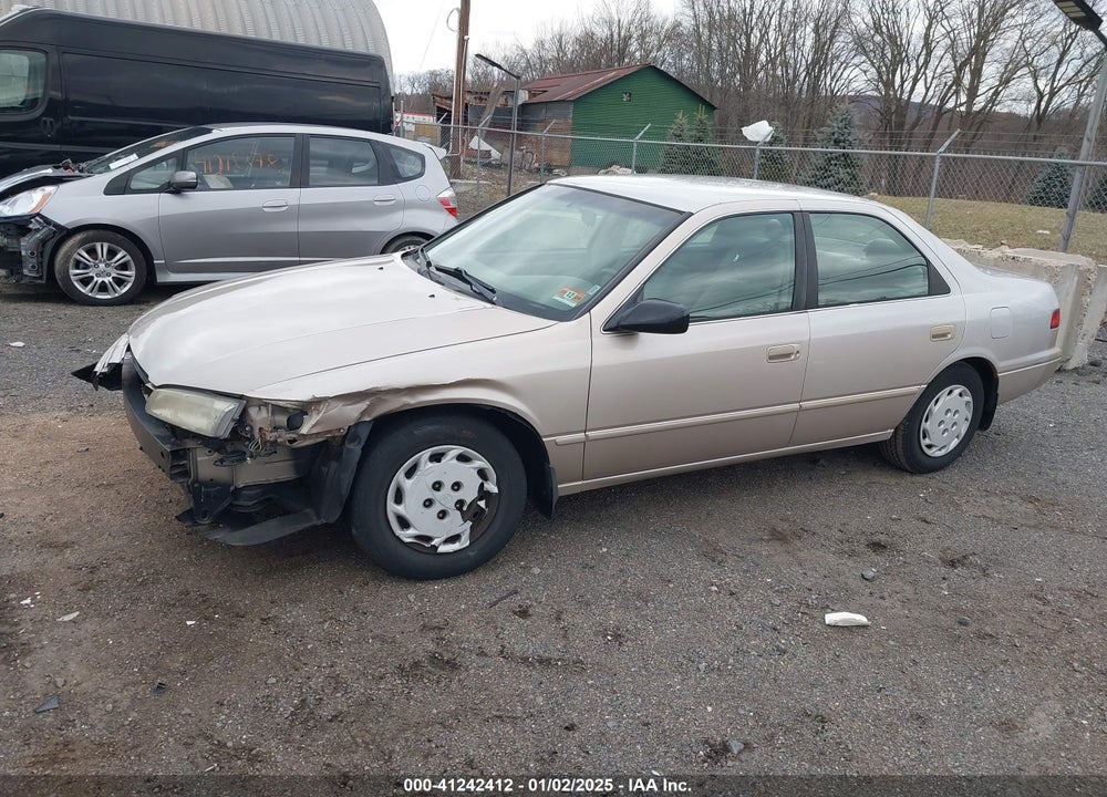 1999 TOYOTA CAMRY LE VIN: 4T1BG22K8XU476235