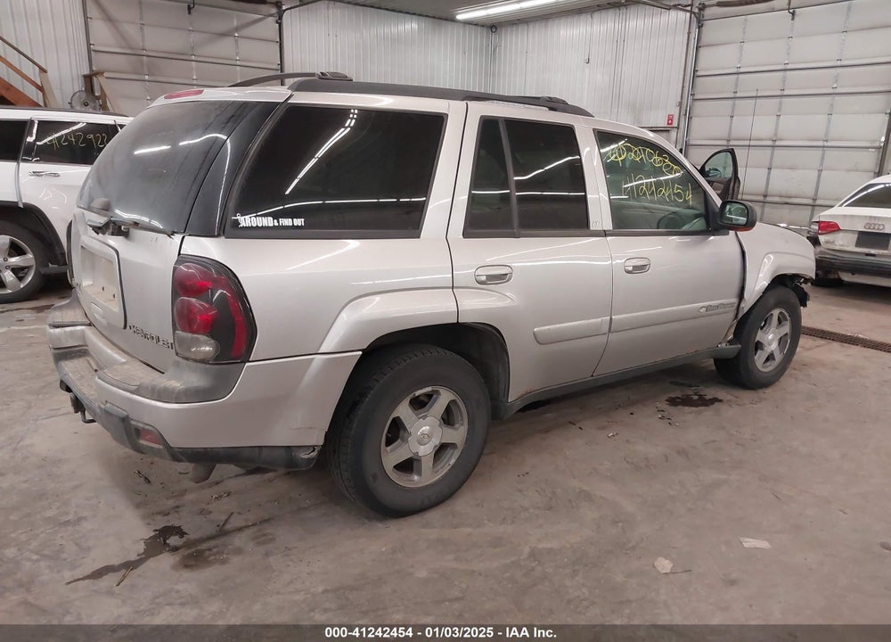 2004 CHEVROLET TRAILBLAZER LT VIN: 1GNDT13S842284264