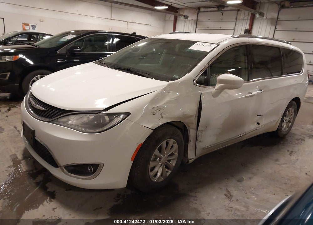 2018 CHRYSLER PACIFICA VIN: 2C4RC1EG4JR194078