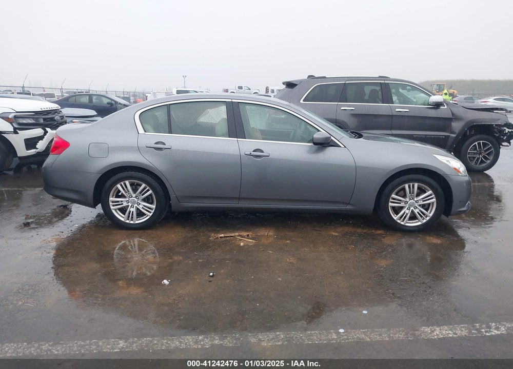2013 INFINITI G37X VIN: JN1CV6AR8DM752514