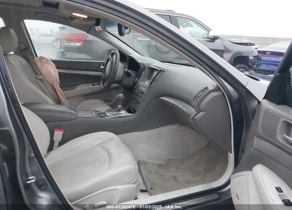 2013 INFINITI G37X VIN: JN1CV6AR8DM752514