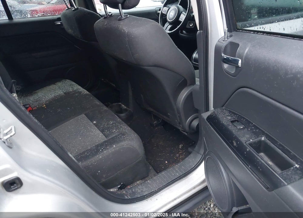 2012 JEEP COMPASS LATITUDE VIN: 1C4NJCEA1CD610198