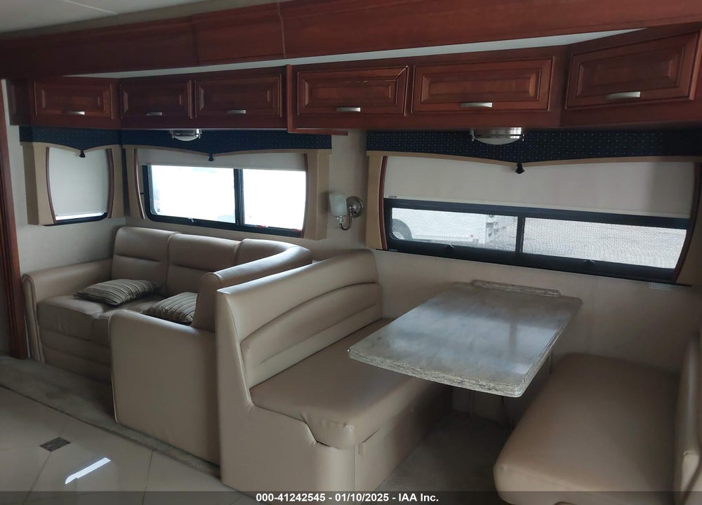 2014 FREIGHTLINER CHASSIS XC VIN: 4UZAB2DT3ECFX5423