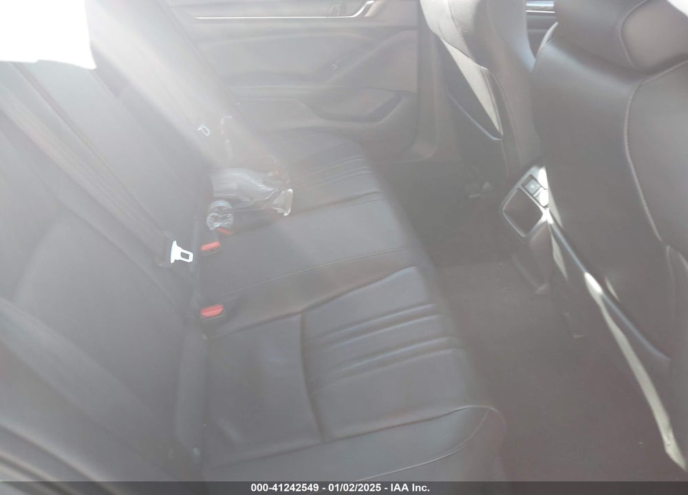 2022 HONDA ACCORD VIN: 1HGCV1F42NA030151