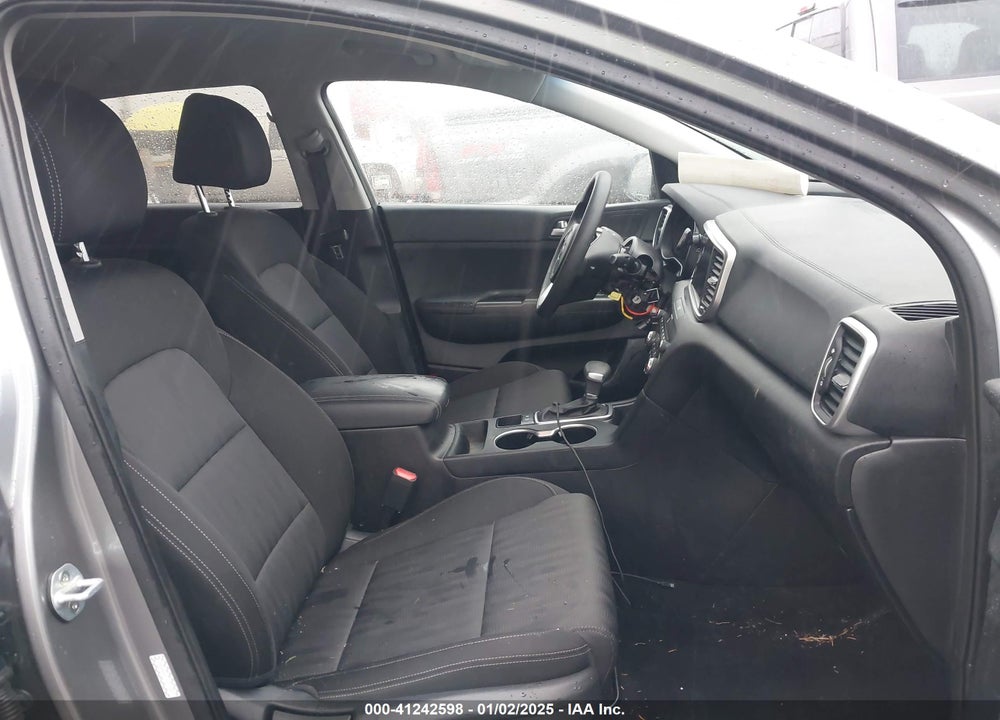 2020 KIA SPORTAGE LX VIN: KNDPM3AC1L7757093