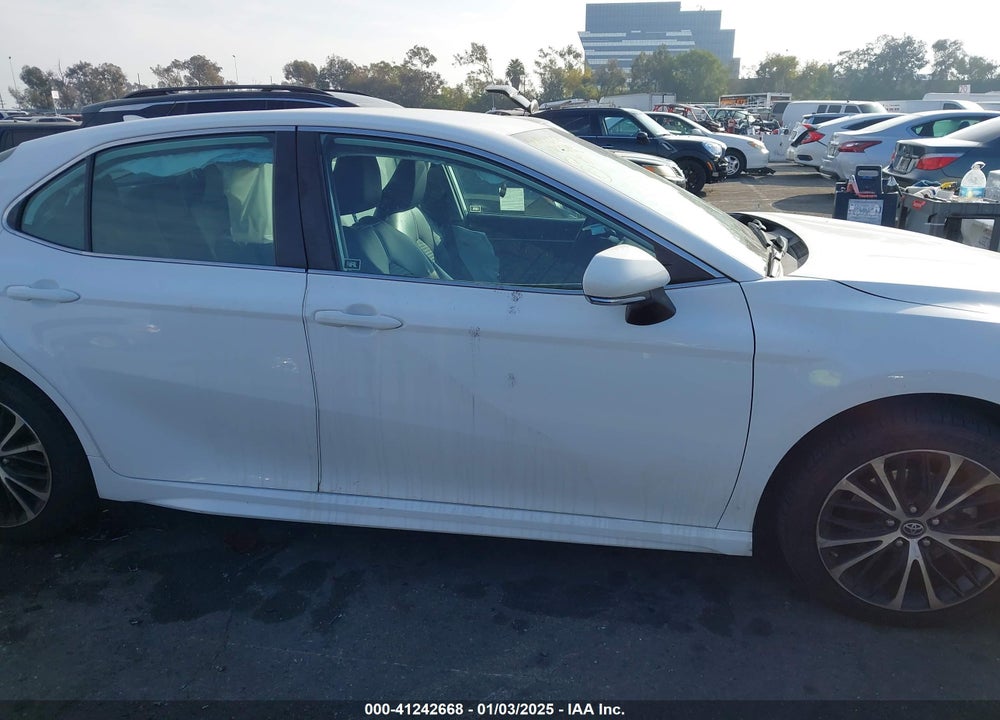 2019 TOYOTA CAMRY SE VIN: 4T1B11HK8KU199596