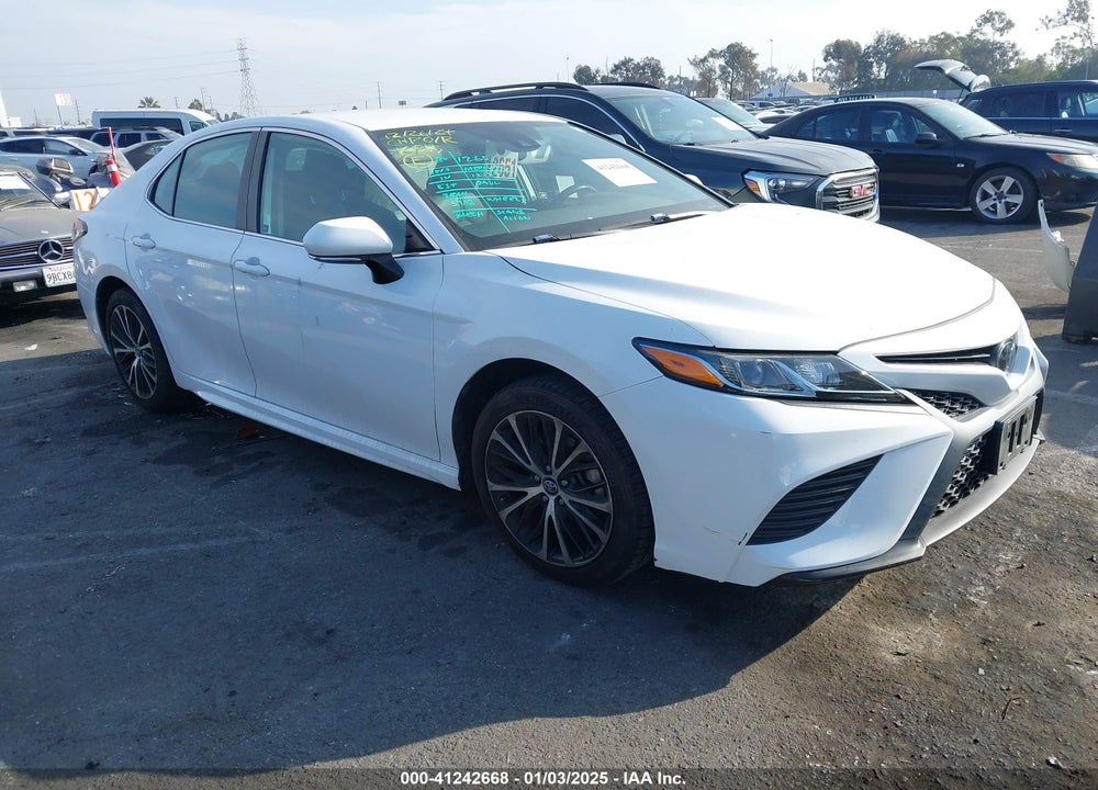 2019 TOYOTA CAMRY SE VIN: 4T1B11HK8KU199596