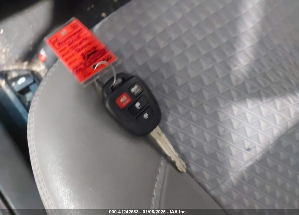 2015 TOYOTA CAMRY SE VIN: 4T1BF1FK3FU054427