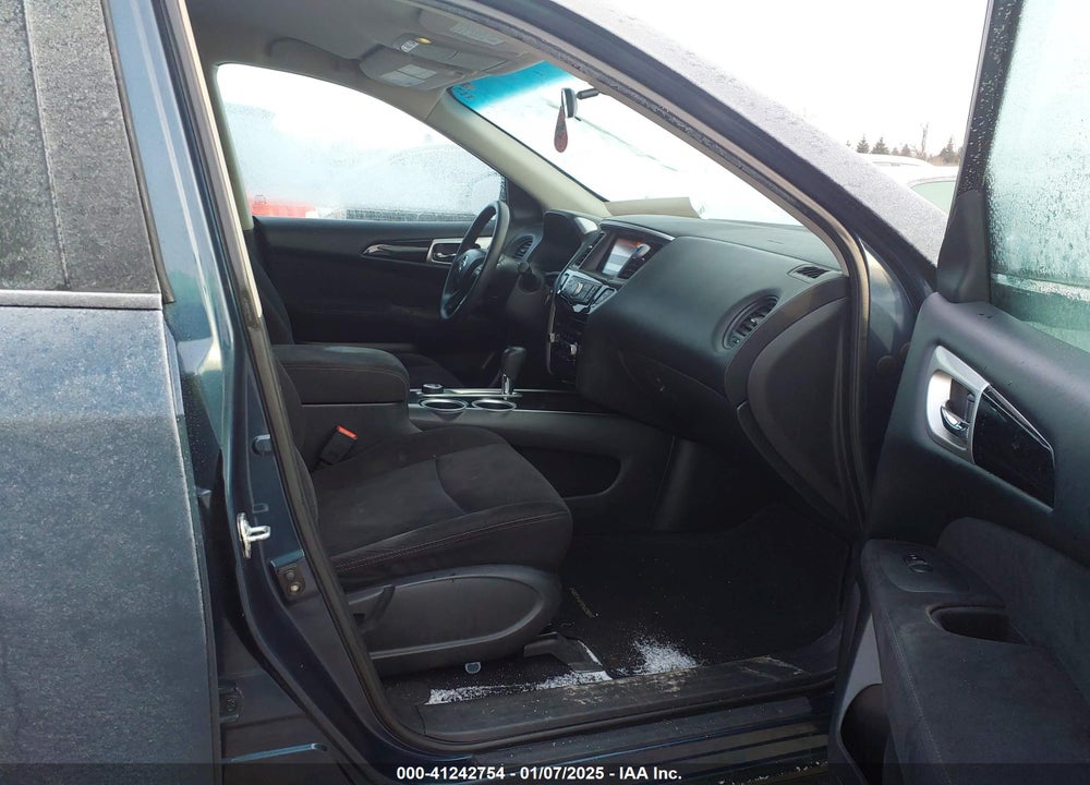 2014 NISSAN PATHFINDER S VIN: 5N1AR2MMXEC611027