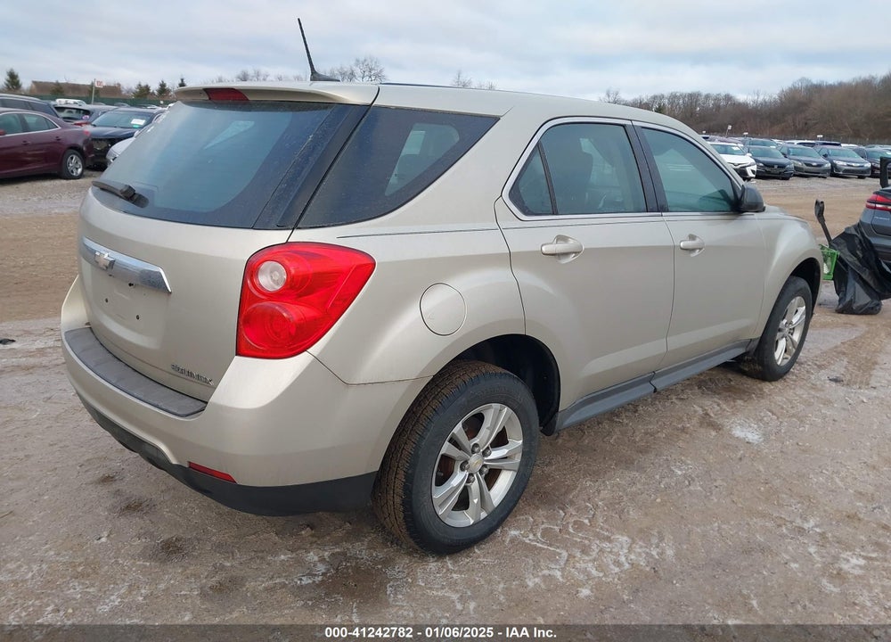 2014 CHEVROLET EQUINOX LS VIN: 2GNALAEK2E6163279