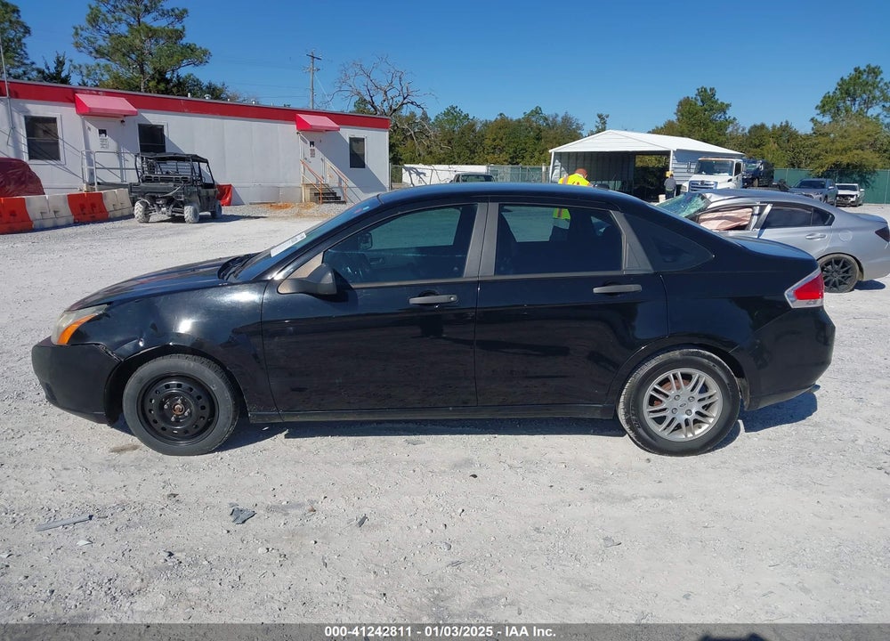 2010 FORD FOCUS SE VIN: 1FAHP3FN1AW286674