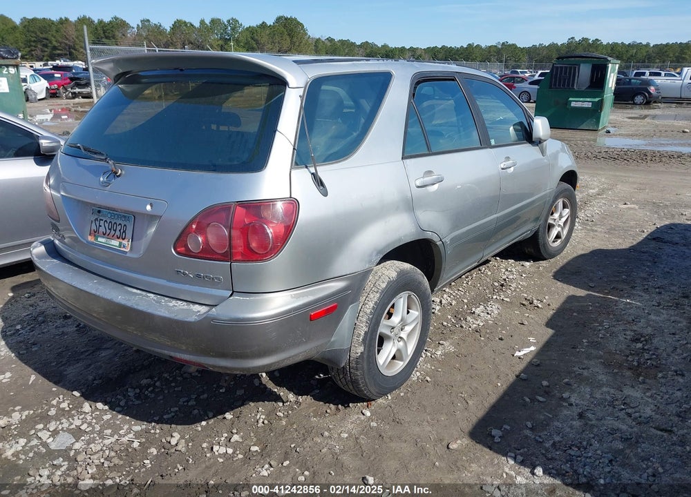 2000 LEXUS RX 300 VIN: JT6HF10UXY0158911