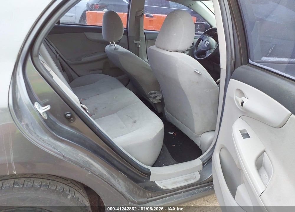 2013 TOYOTA COROLLA L VIN: 2T1BU4EE6DC983920