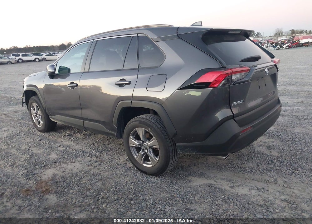2024 TOYOTA RAV4 XLE VIN: 2T3W1RFV9RW303530