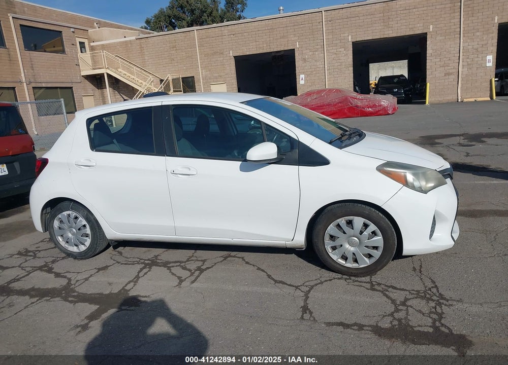 2015 TOYOTA YARIS VIN: VNKKTUD30FA038365