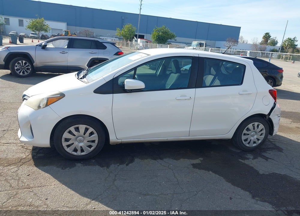 2015 TOYOTA YARIS VIN: VNKKTUD30FA038365