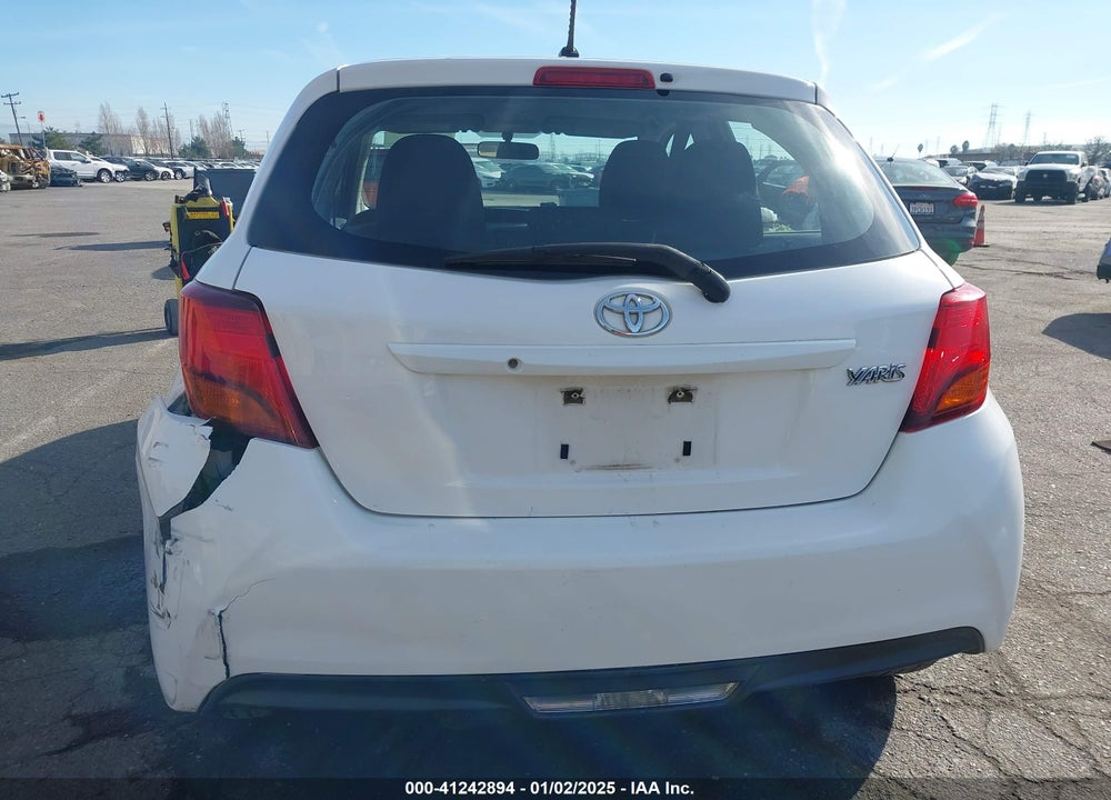 2015 TOYOTA YARIS VIN: VNKKTUD30FA038365