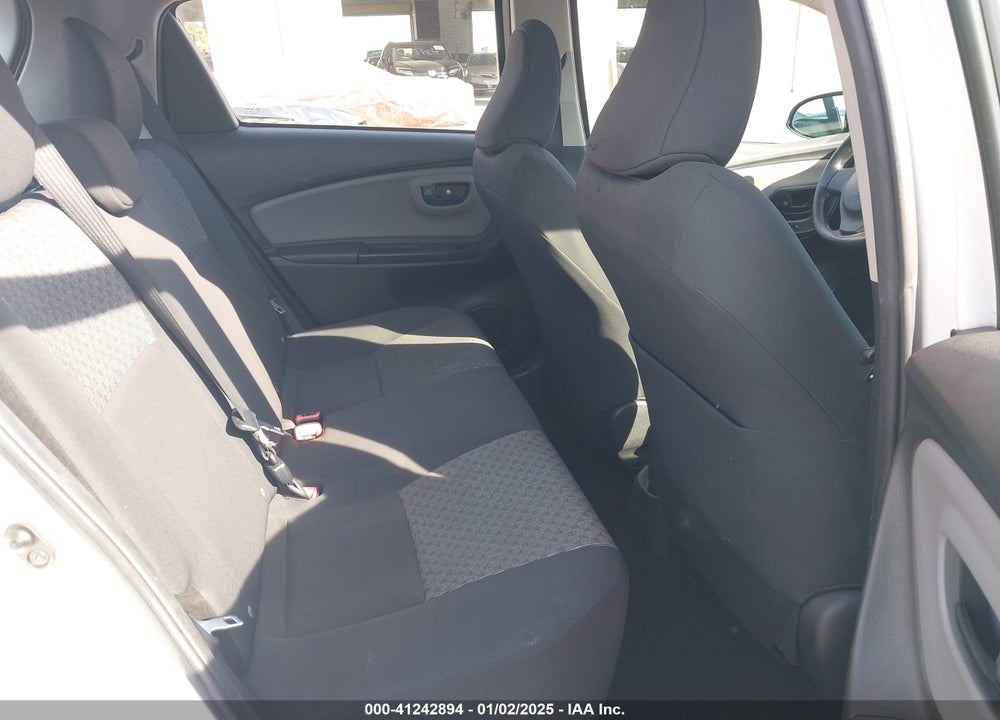 2015 TOYOTA YARIS VIN: VNKKTUD30FA038365
