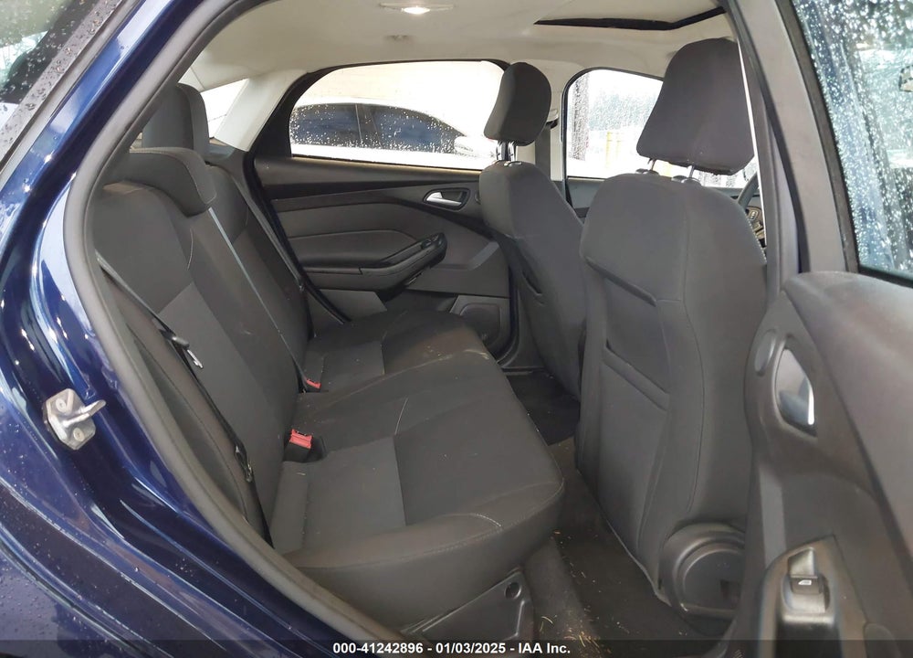 2017 FORD FOCUS VIN: 1FADP3H21HL271380