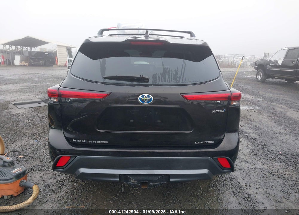 2021 TOYOTA HIGHLANDER HYBRID LIMITED VIN: 5TDXBRCHXMS061650