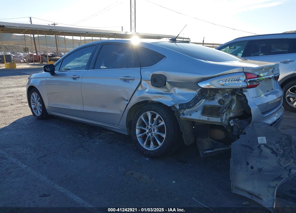 2017 FORD FUSION SE VIN: 3FA6P0H75HR294455