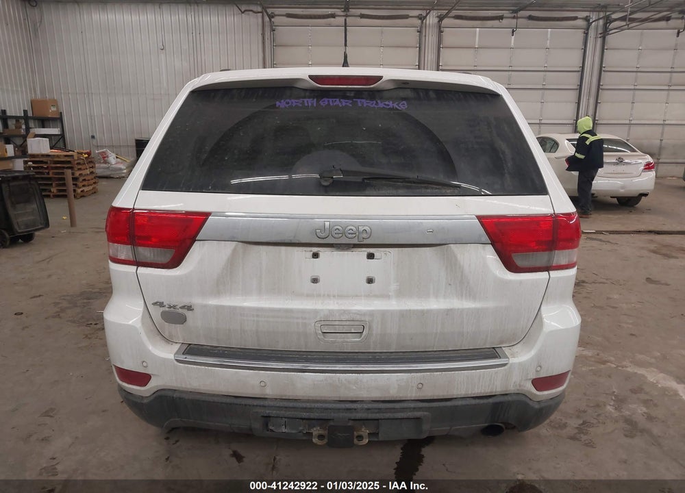 2013 JEEP GRAND CHEROKEE OVERLAND SUMMIT VIN: 1C4RJFCG7DC581808