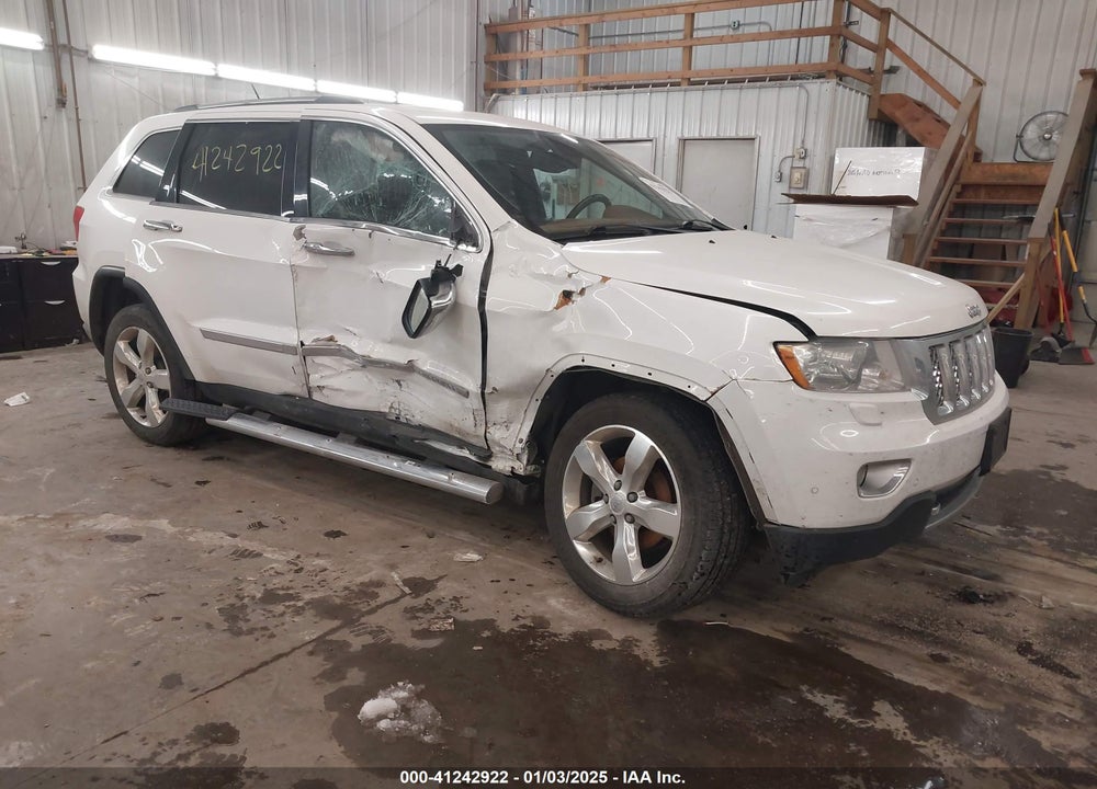 2013 JEEP GRAND CHEROKEE OVERLAND SUMMIT VIN: 1C4RJFCG7DC581808