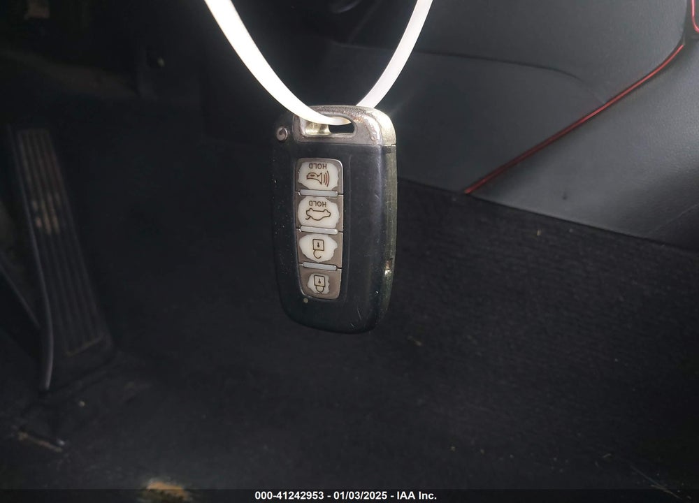 2011 HYUNDAI GENESIS 3.8 GRAND TOURING VIN: KMHHU6KH4BU047259