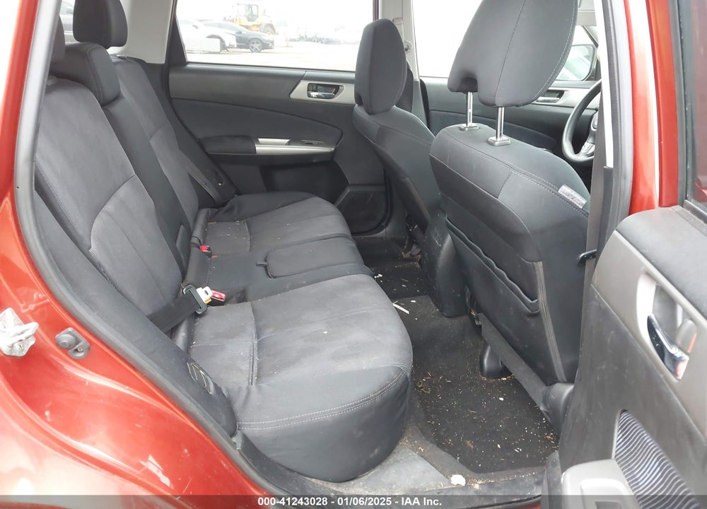 2010 SUBARU FORESTER 2.5X PREMIUM VIN: JF2SH6CC2AH743127