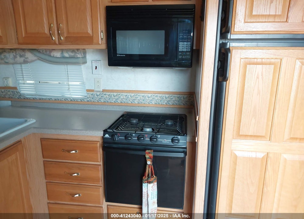 2002 NU-WA OTHER VIN: 1NW32DP022D073402