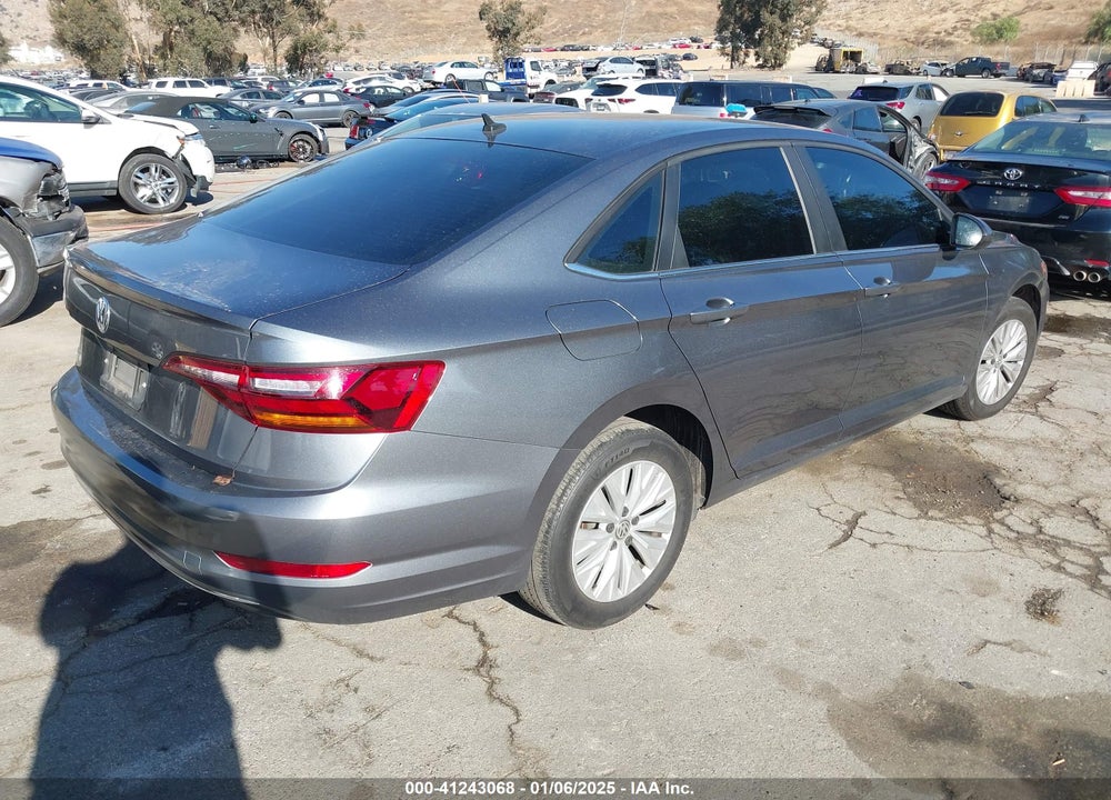 2019 VOLKSWAGEN JETTA VIN: 3VWC57BUXKM058086