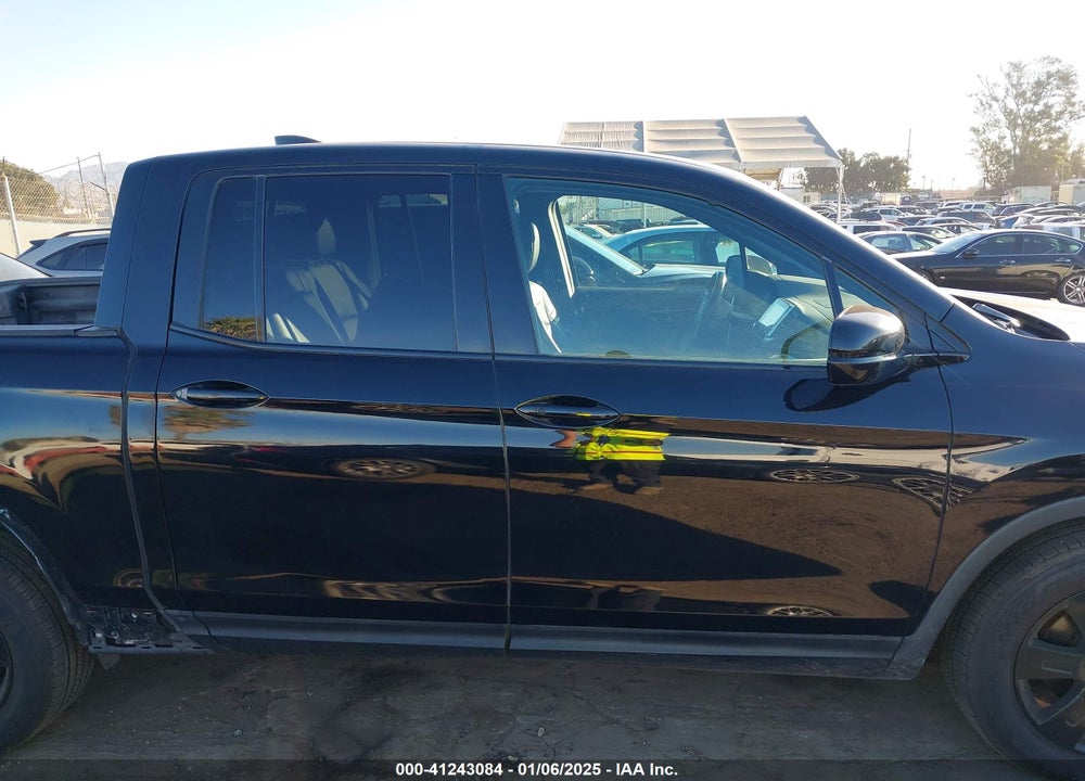 2017 HONDA RIDGELINE BLACK EDITION VIN: 5FPYK3F88HB013546