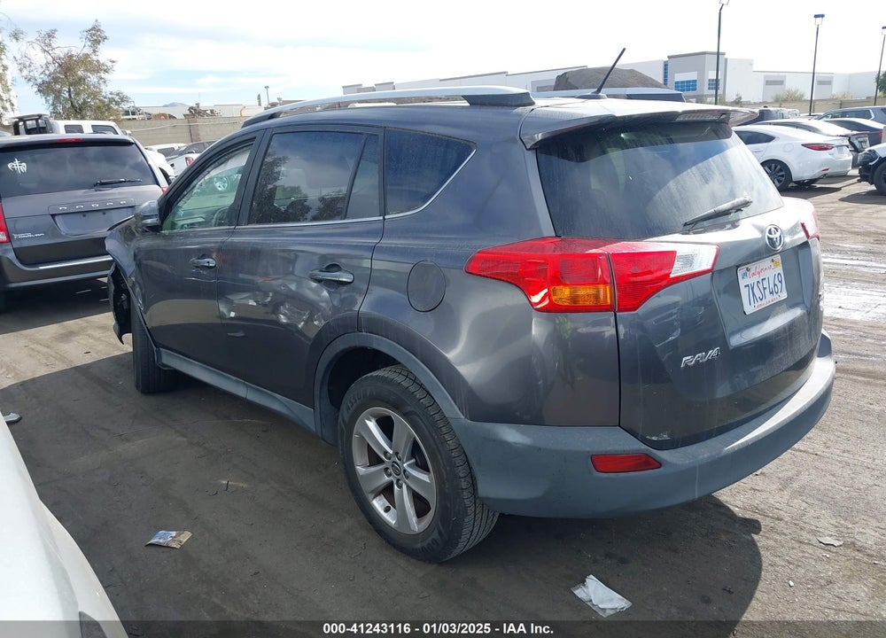 2015 TOYOTA RAV4 XLE VIN: 2T3WFREV4FW183876