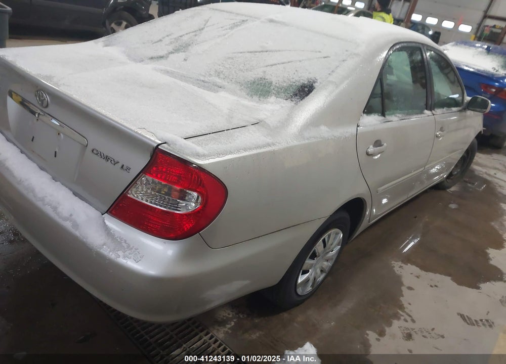 2004 TOYOTA CAMRY LE VIN: 4T1BE32K54U926818