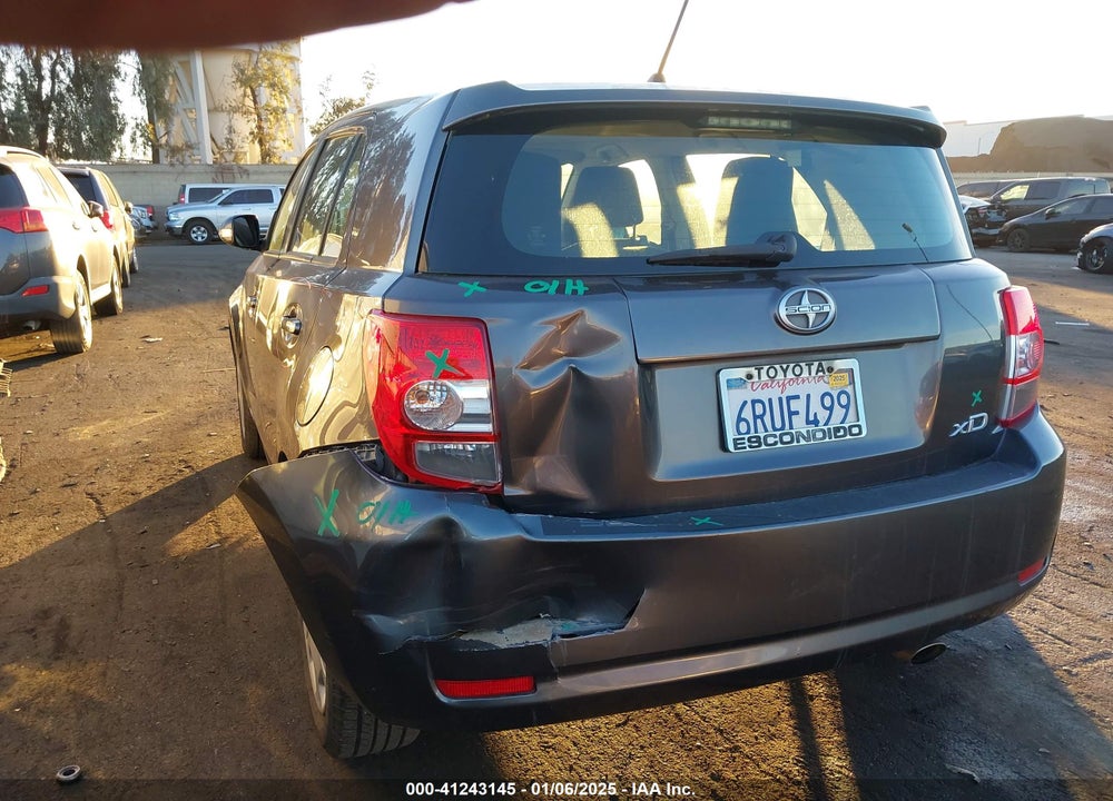 2011 TOYOTA SCION XD VIN: JTKKU4B45B1014986