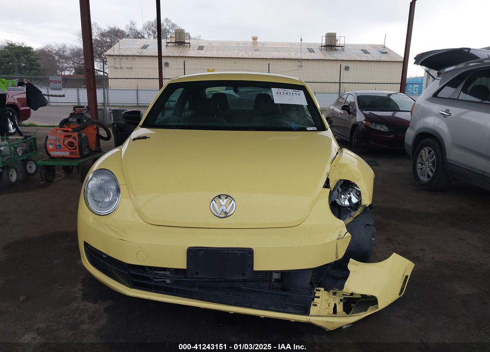 2015 VOLKSWAGEN BEETLE VIN: 3VWF17AT9FM645659