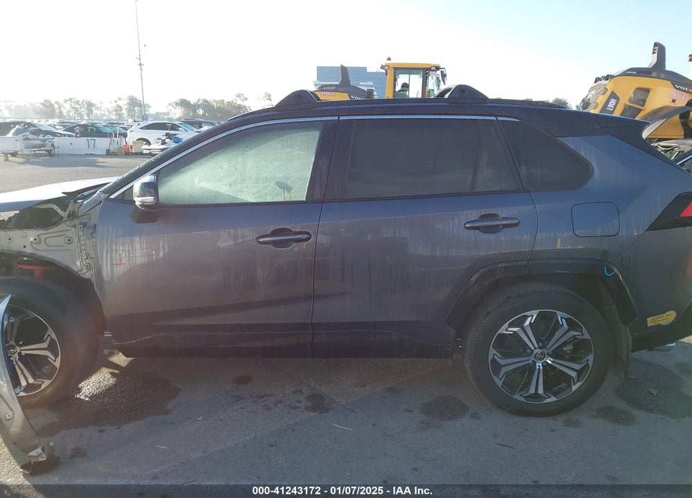 2022 TOYOTA RAV4 PRIME XSE VIN: JTMFB3FV4ND092593