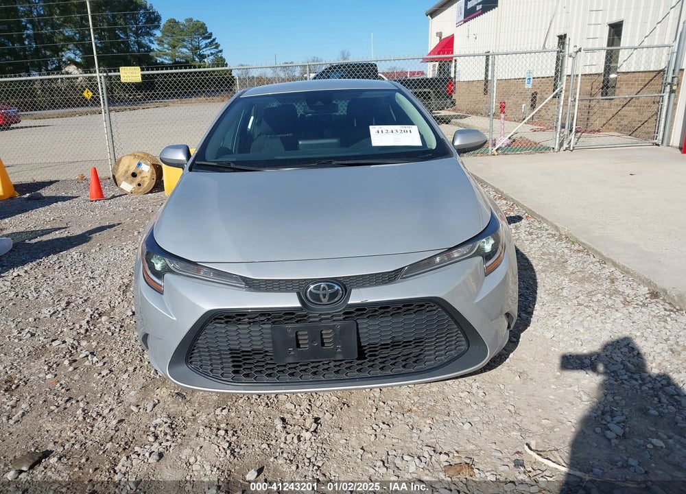 2022 TOYOTA COROLLA LE VIN: 5YFEPMAE7NP330055