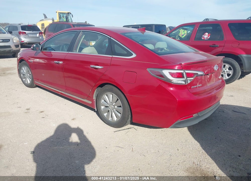 2016 HYUNDAI SONATA HYBRID VIN: KMHE24L14GA016729