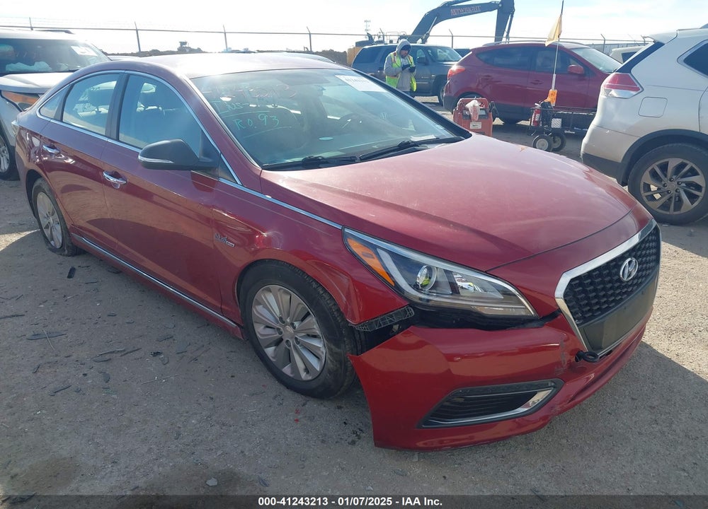 2016 HYUNDAI SONATA HYBRID VIN: KMHE24L14GA016729