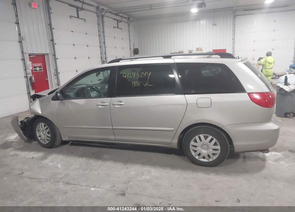 2008 TOYOTA SIENNA LE VIN: 5TDZK23C98S128314