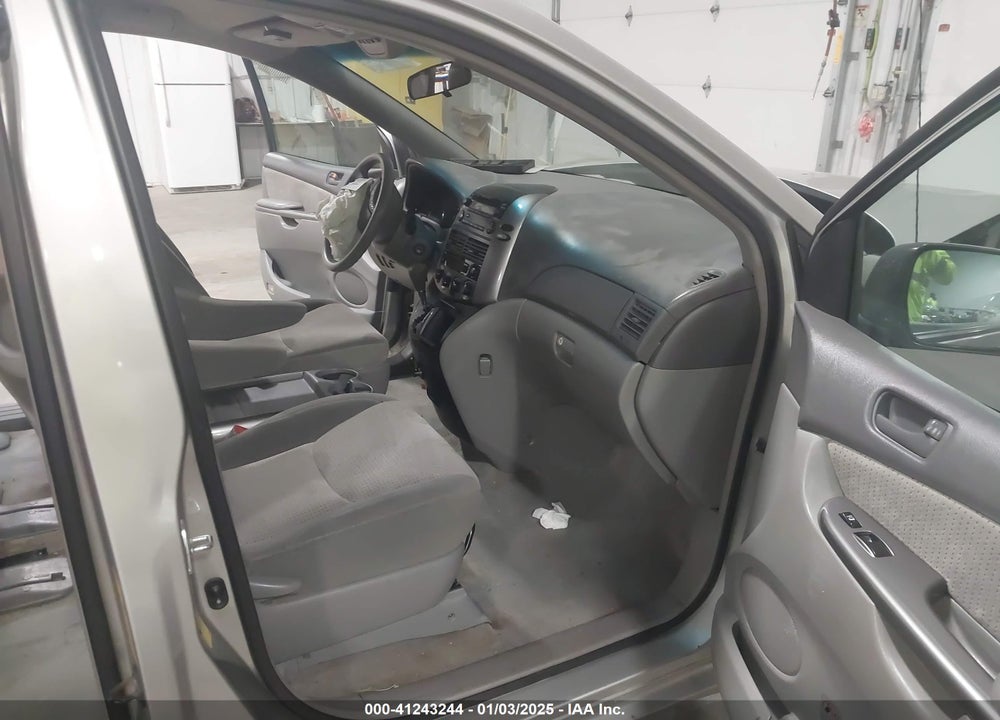 2008 TOYOTA SIENNA LE VIN: 5TDZK23C98S128314