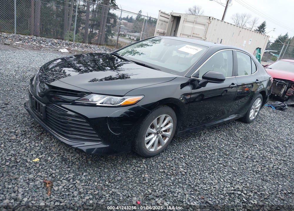 2020 TOYOTA CAMRY LE VIN: 4T1C11AK5LU890200