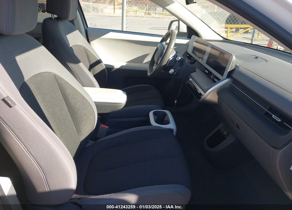 2022 HYUNDAI IONIQ 5 SE VIN: KM8KMDAF5NU047866