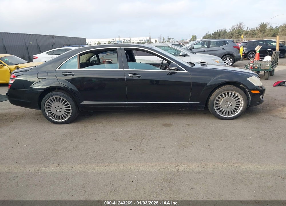 2007 MERCEDES-BENZ S CLASS VIN: WDDNG71X07A123832