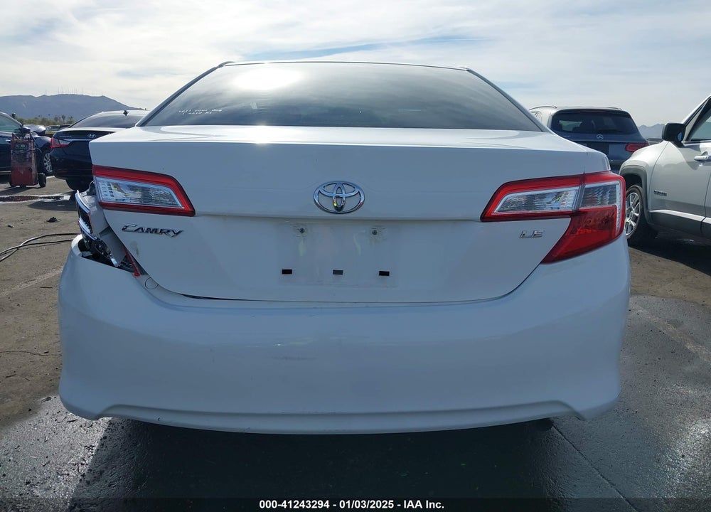 2014 TOYOTA CAMRY LE VIN: 4T4BF1FK6ER343032