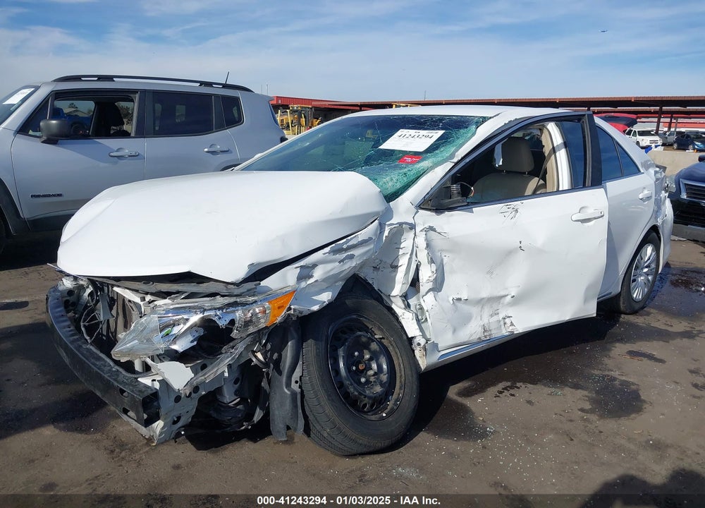 2014 TOYOTA CAMRY LE VIN: 4T4BF1FK6ER343032