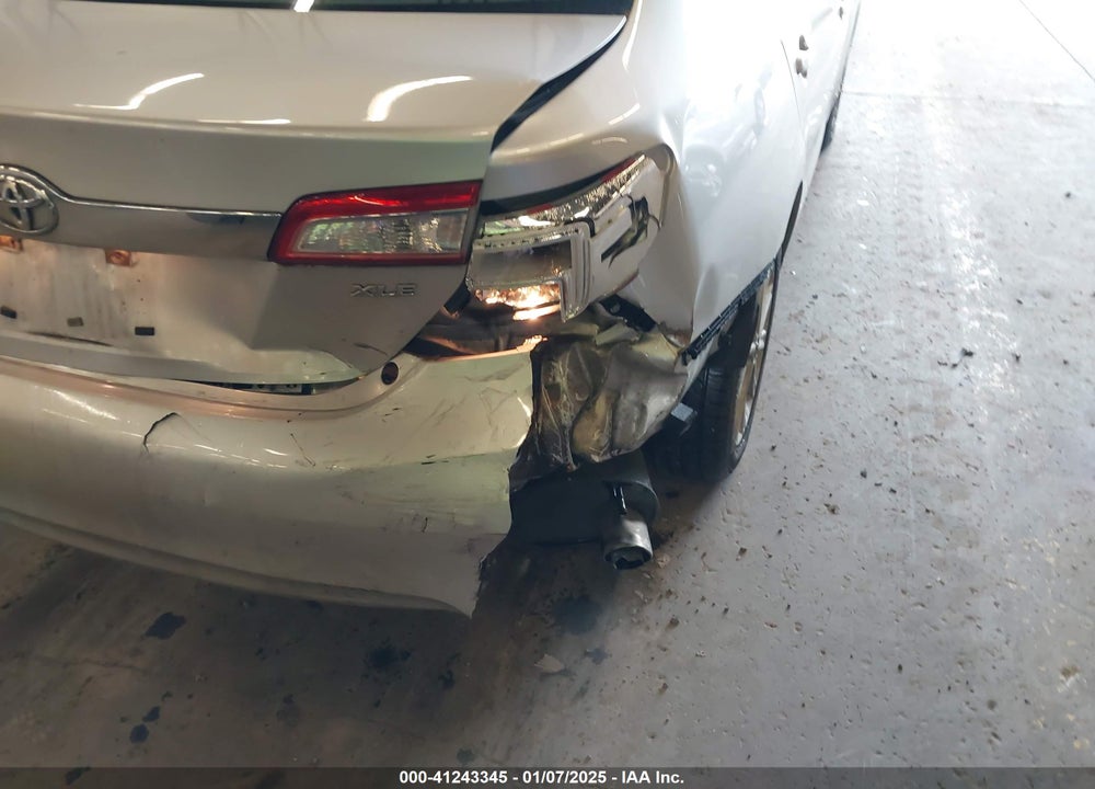 2013 TOYOTA CAMRY XLE V6 VIN: 4T1BK1FK2DU021735